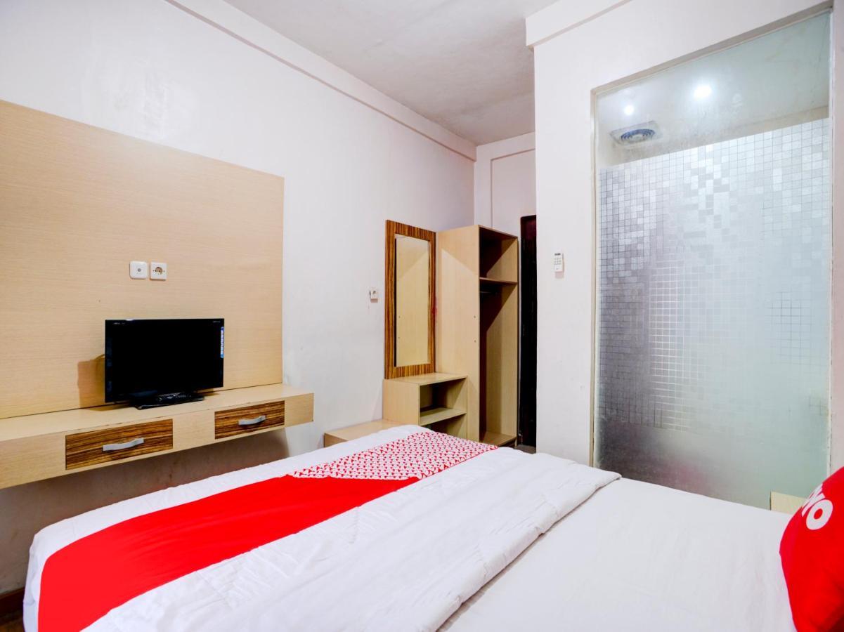 Oyo 90263 Hotel Diva Golf Μπενγκουλού Εξωτερικό φωτογραφία