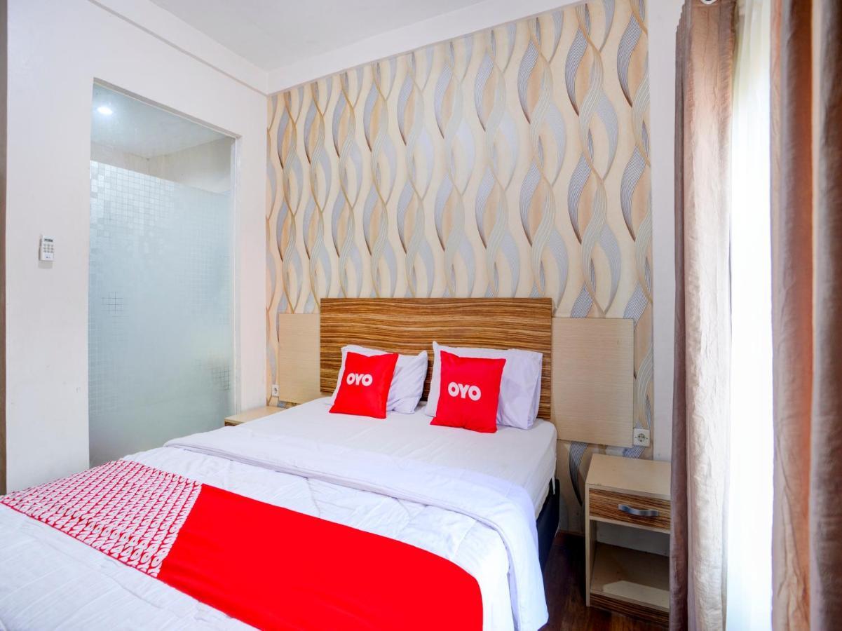 Oyo 90263 Hotel Diva Golf Μπενγκουλού Εξωτερικό φωτογραφία