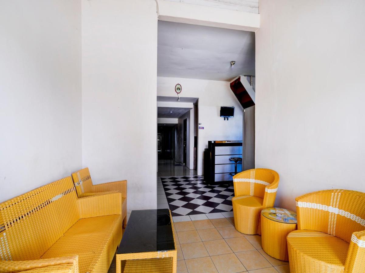 Oyo 90263 Hotel Diva Golf Μπενγκουλού Εξωτερικό φωτογραφία